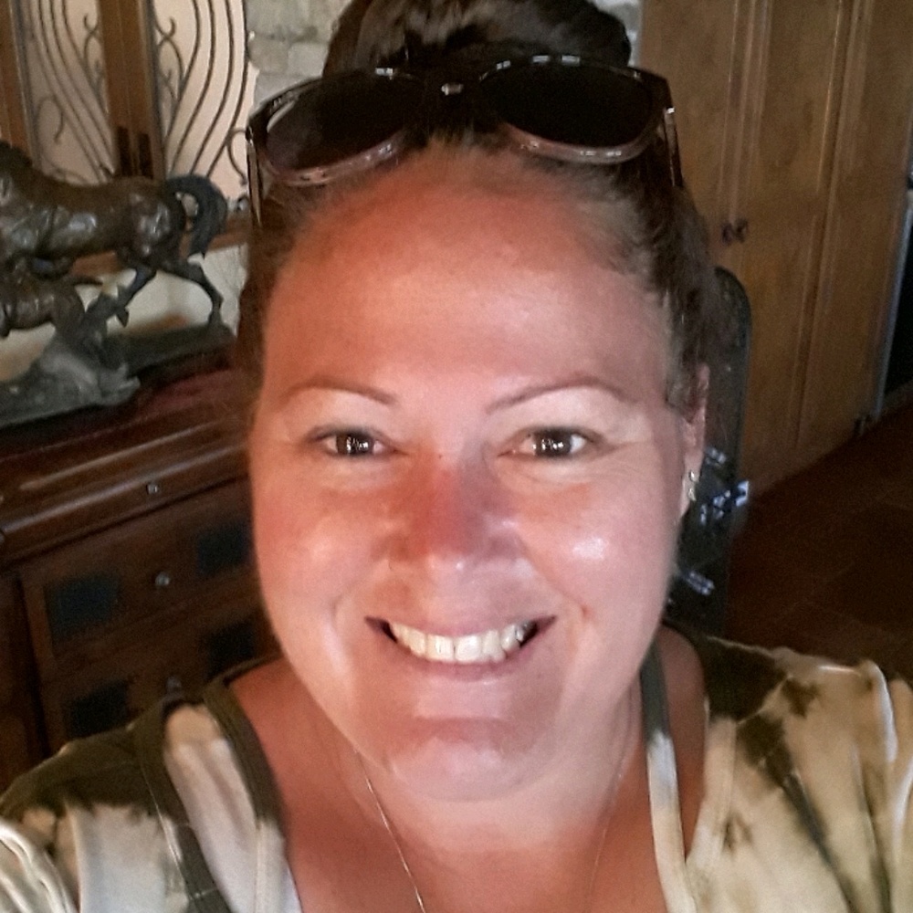 Meet your Posher, Cara